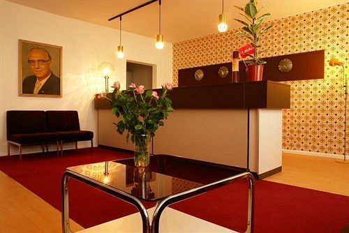 Ostel - Das Ddr Hostel Berlin Extérieur photo